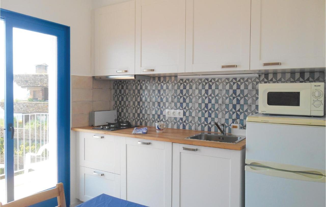 2 Bedroom Amazing Apartment In Tossa De Mar Exterior photo
